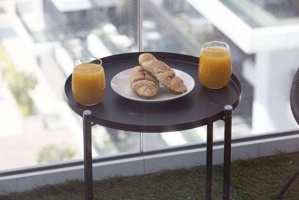 Apartamento Chic 2 Bed Near Trade Centre With 5 Star Amenities Dubái Exterior foto
