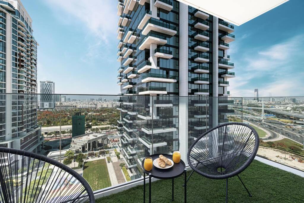 Apartamento Chic 2 Bed Near Trade Centre With 5 Star Amenities Dubái Exterior foto